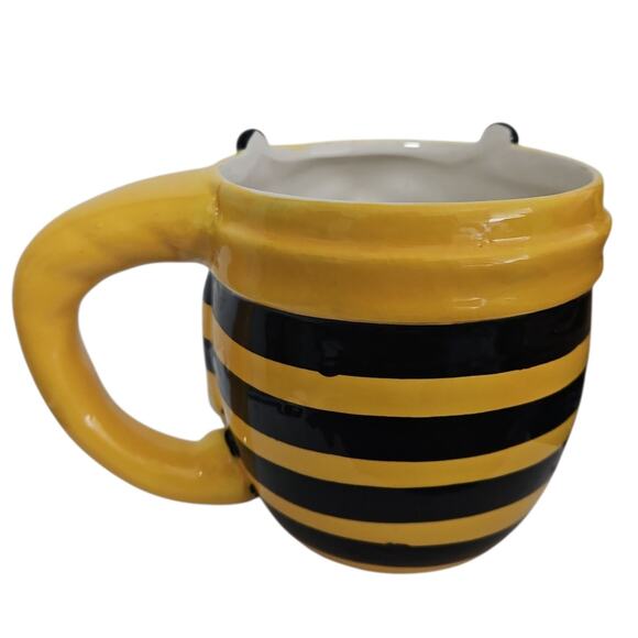 Gnome Bee Flower Mug Coffee Cup 24 Oz 4 1/4" Tall - Picture 3 of 6